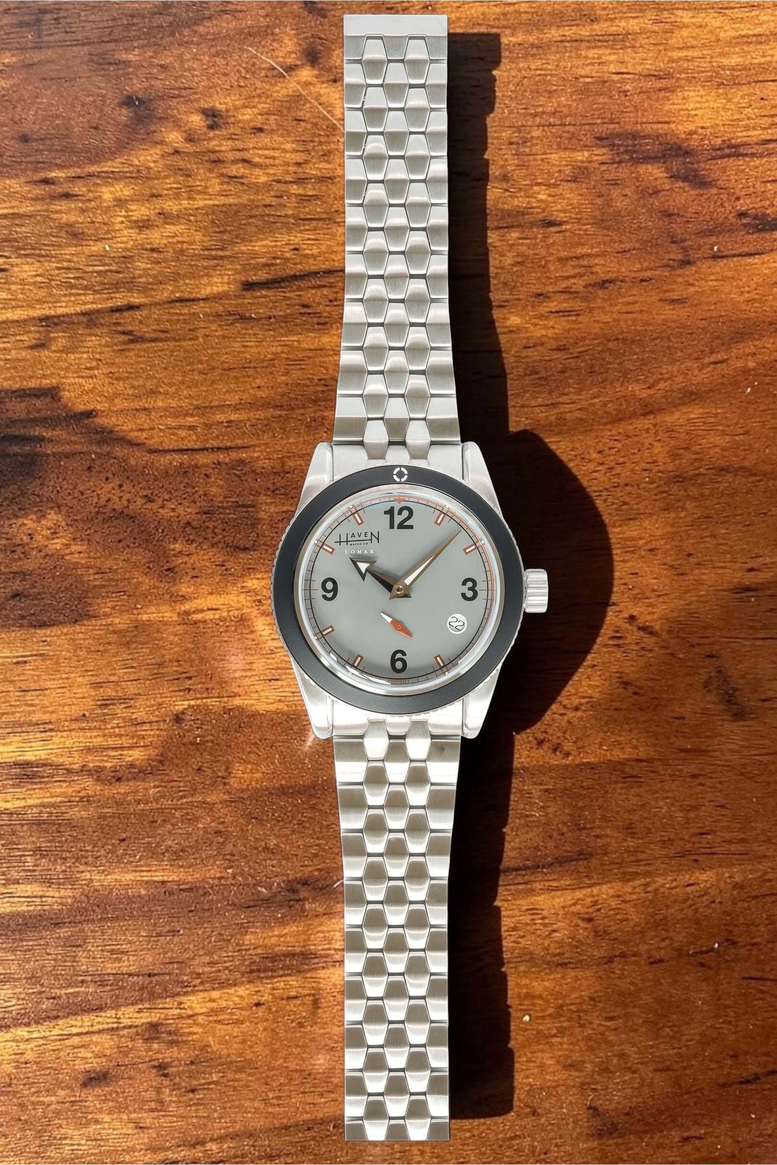 Lomax Grey Dial Dive Watch — Swiss Movement | Assembled in America