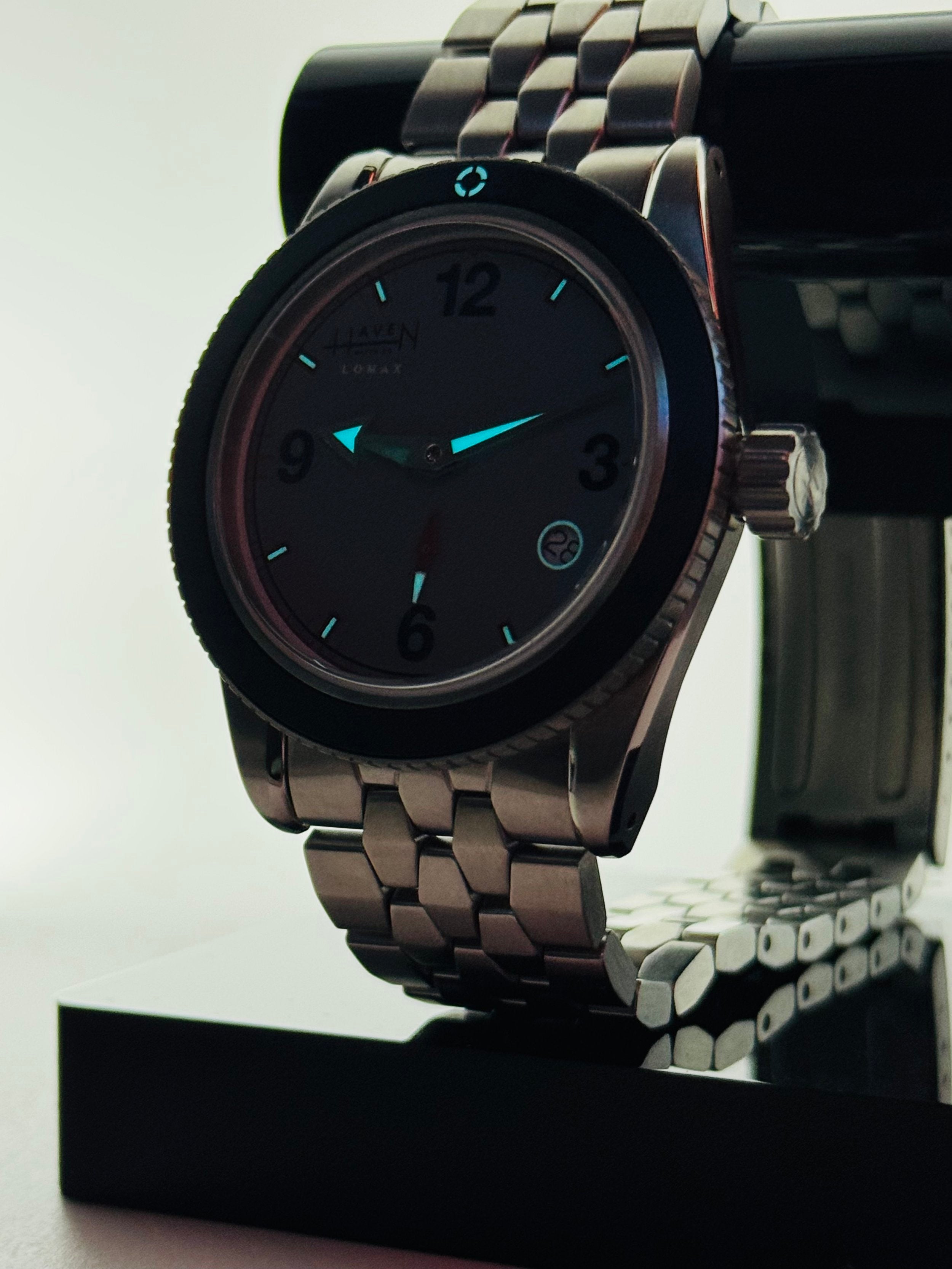 Lomax - Grey, Unitimer & Steel