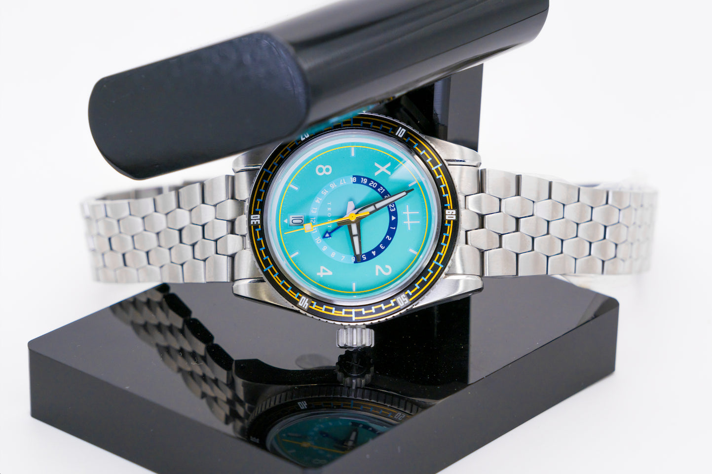 Trotter - Aqua & Steel